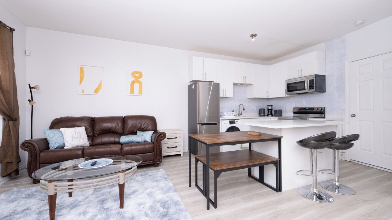 Photo of Livingroom in Surrey