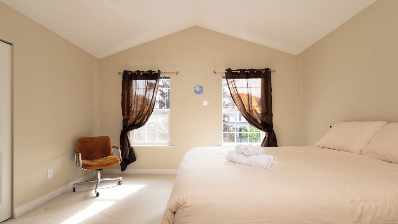 Photo of Bedroom in Surrey