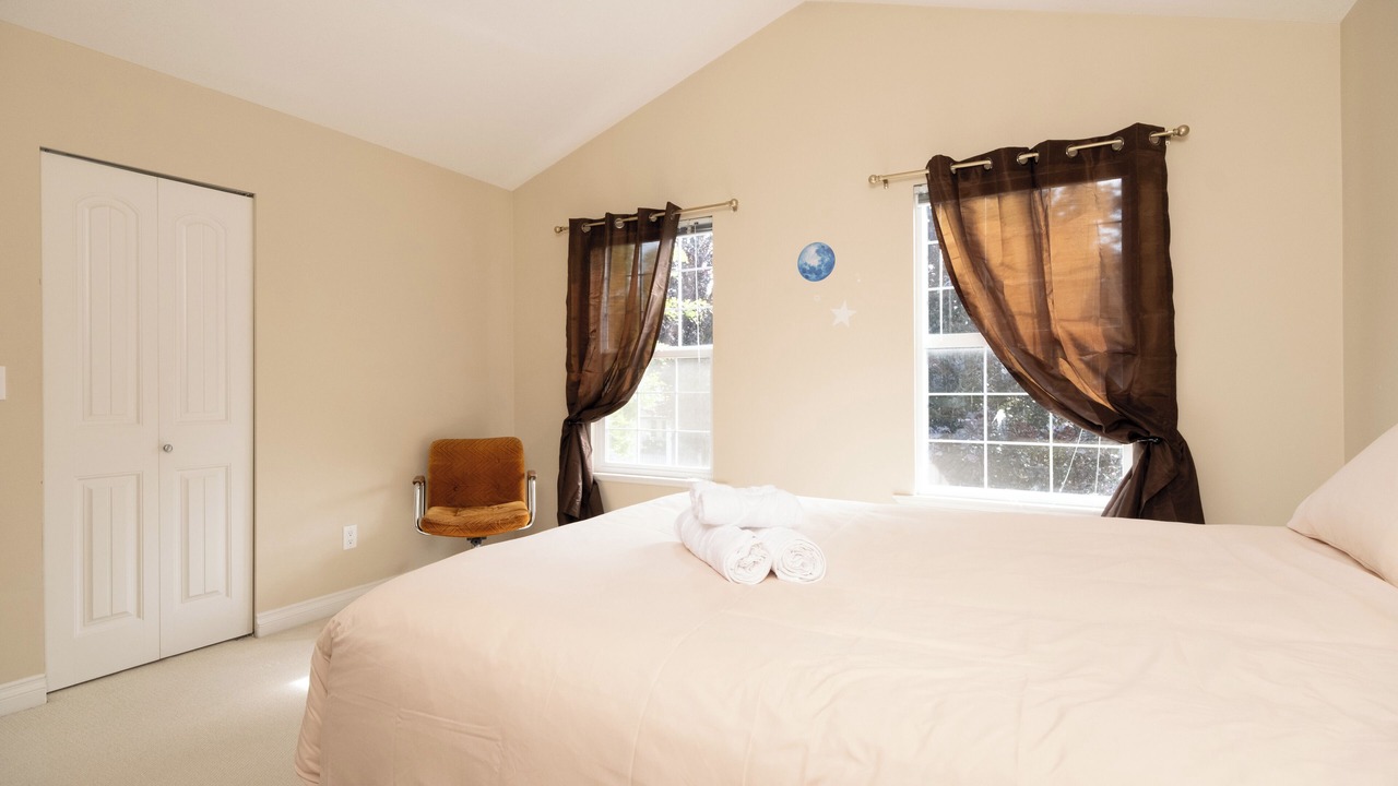 Photo of Bedroom in Surrey