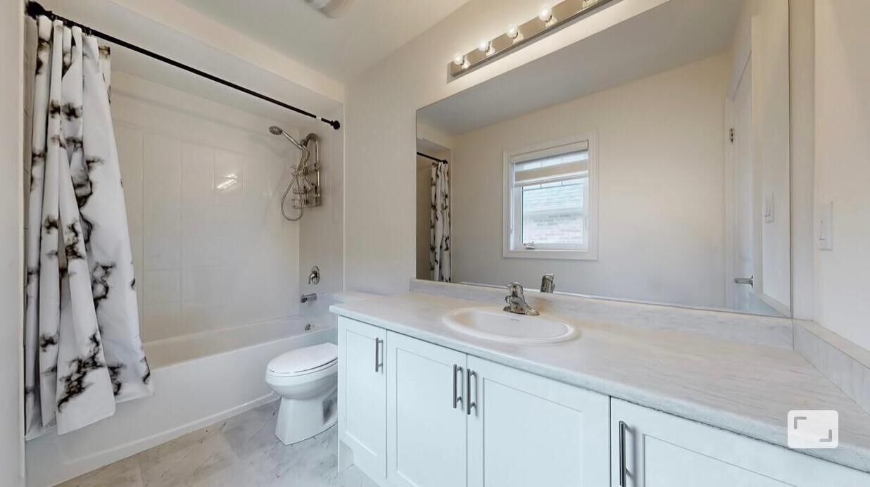 Photo of Bathroom in Alcona