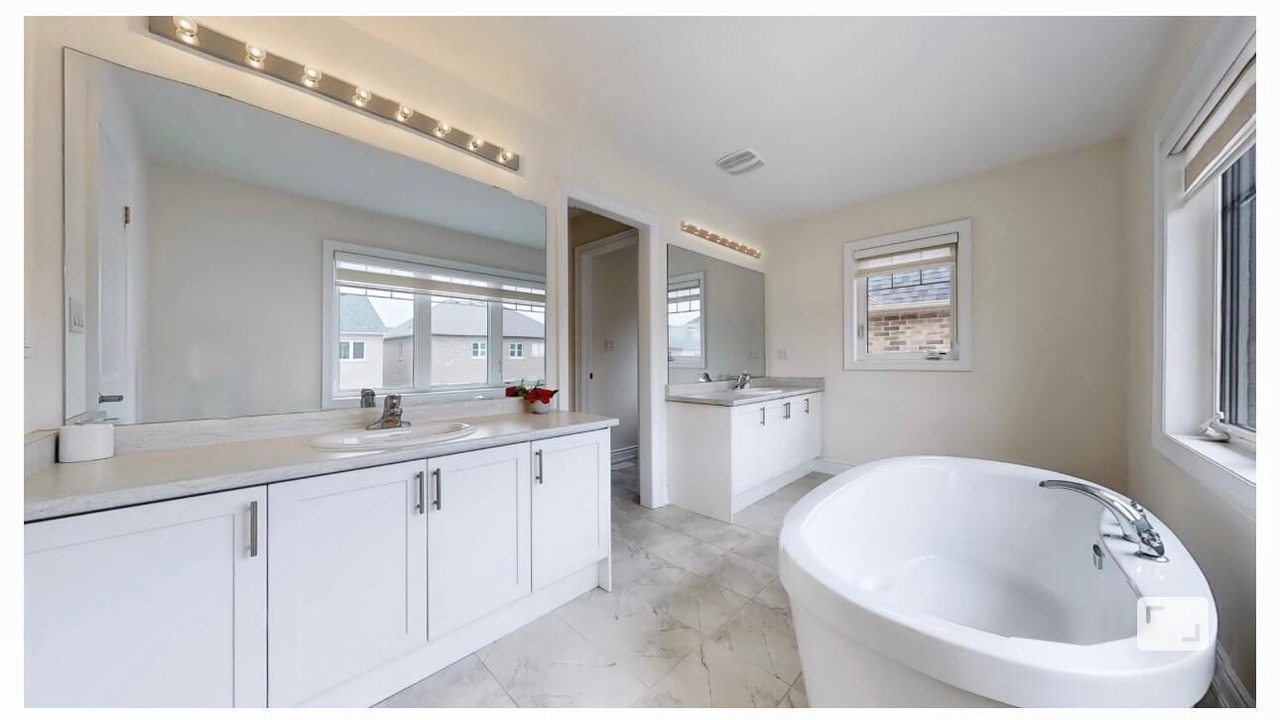 Photo of Bathroom in Alcona