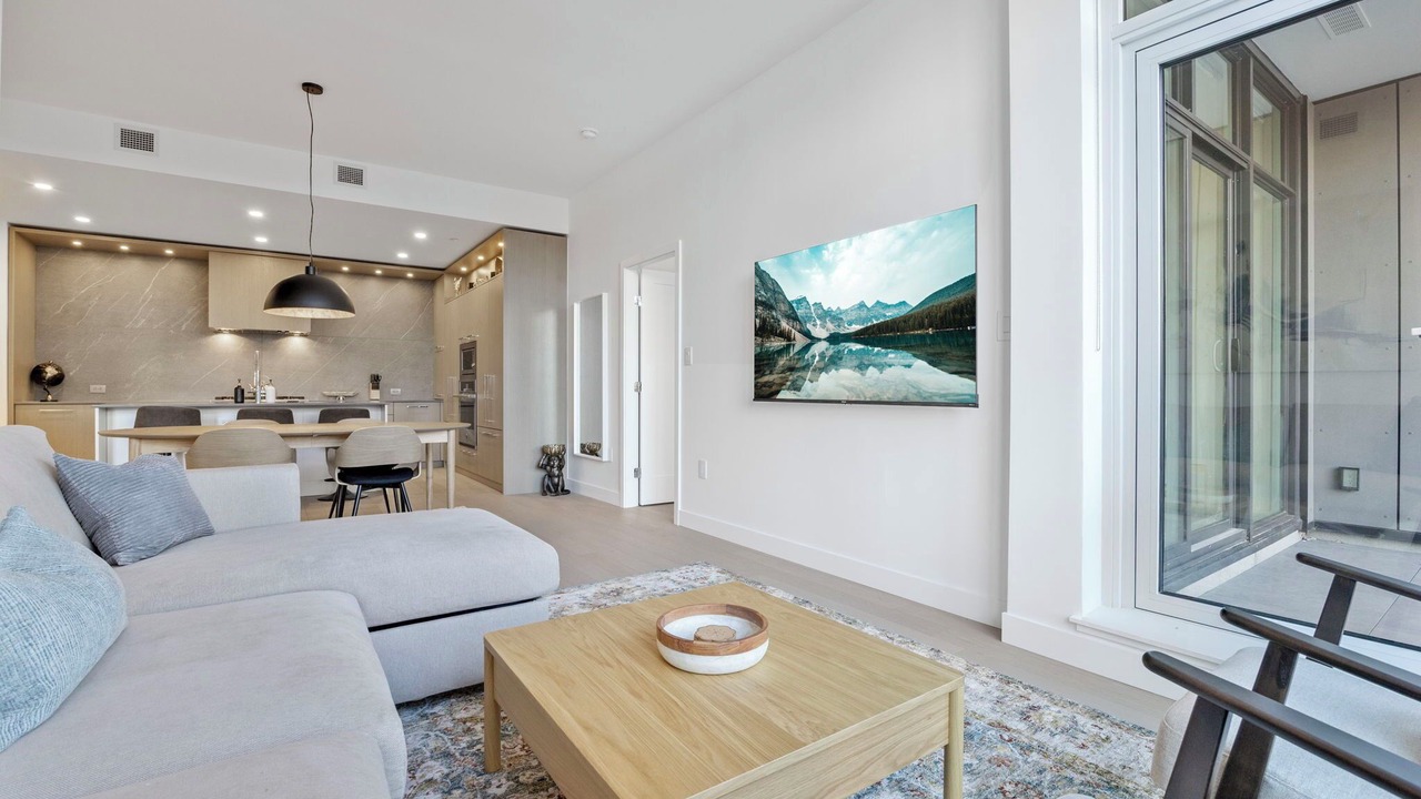 Photo of Livingroom in South Pandosy