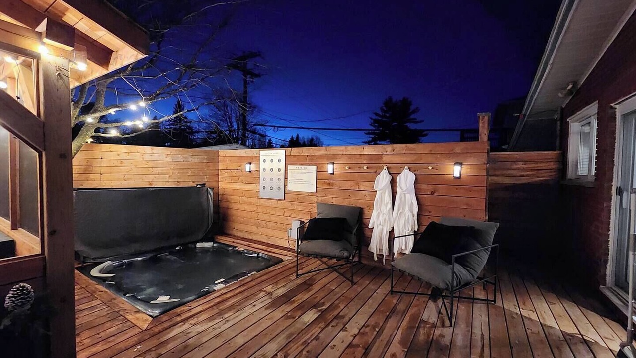 Photo of Patio Balcony in Hull
