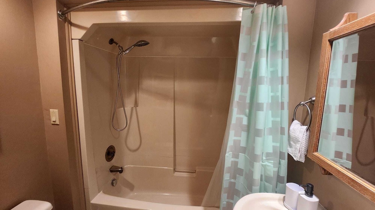 Photo of Bathroom in Chatham-Kent