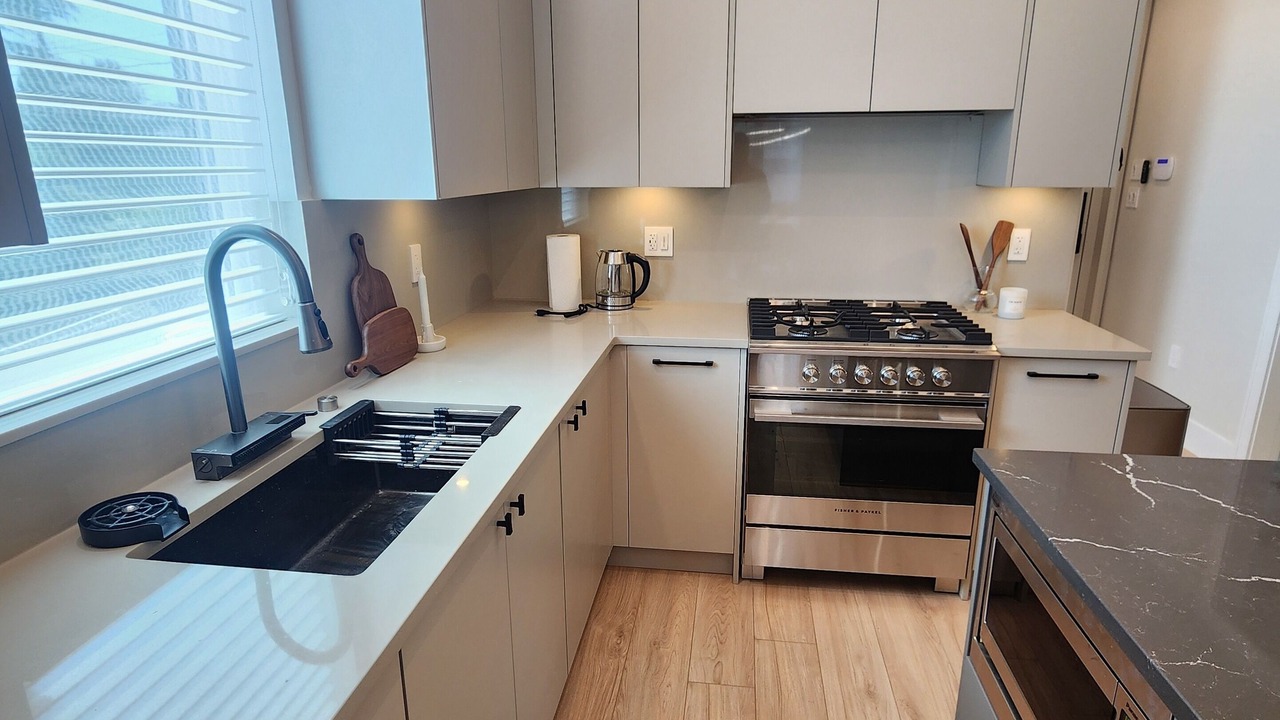 Photo of Kitchen in Fraserview