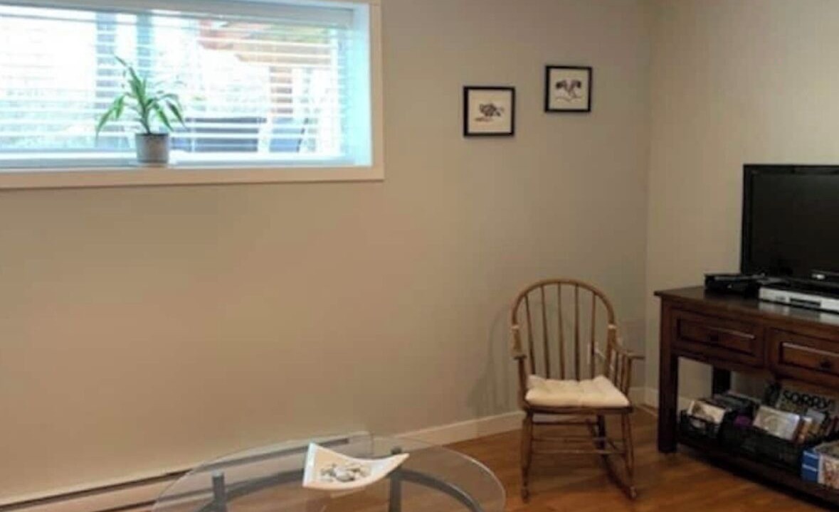 Photo of Livingroom in Duncan