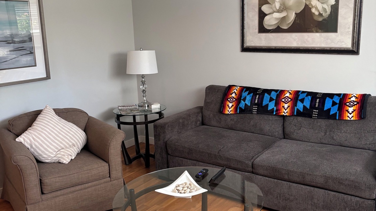 Photo of Livingroom in Duncan