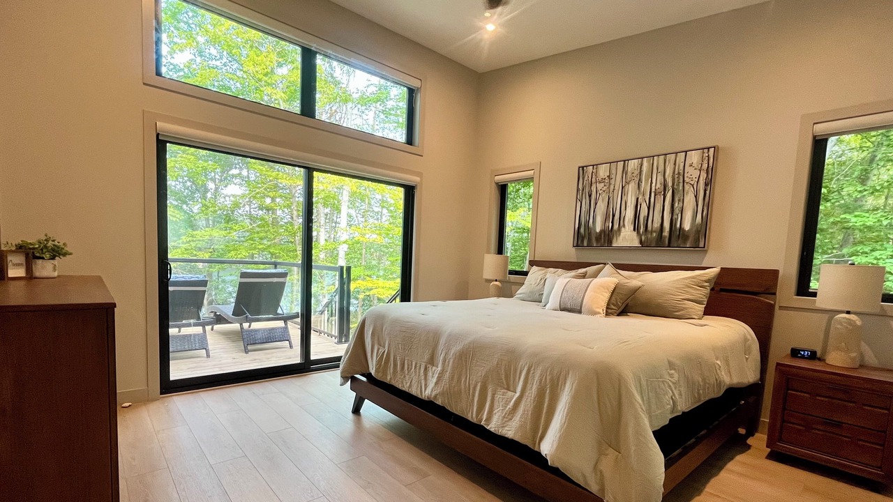Photo of Bedroom in MacTier