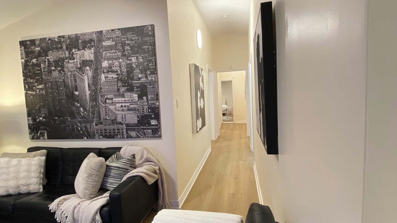 Photo of Livingroom in Mineola
