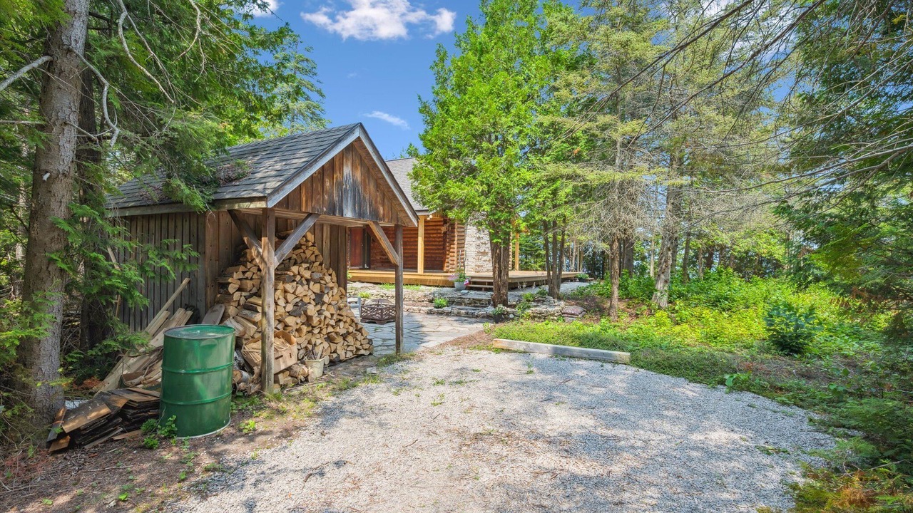 Photo of Outdoor in Lion's Head