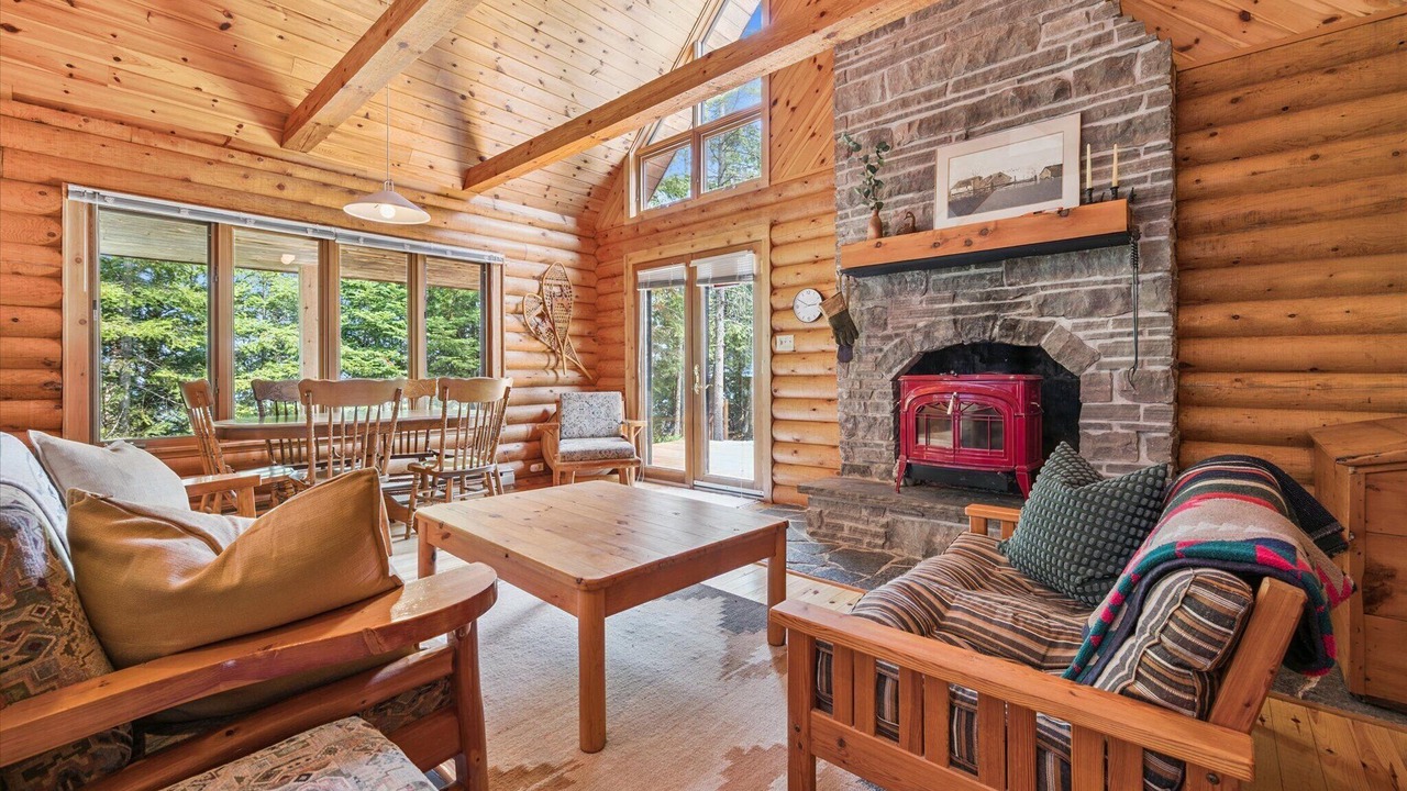Photo of Livingroom in Lion's Head