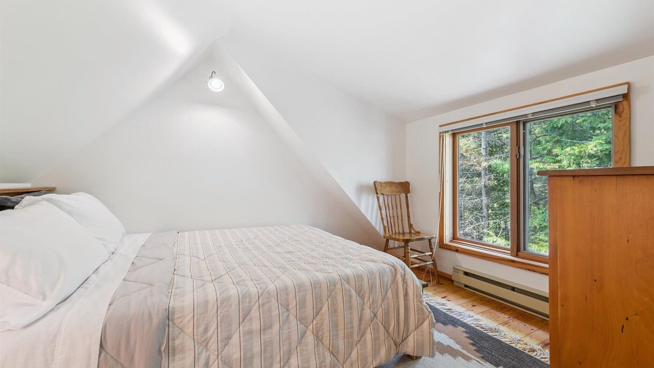 Photo of Bedroom in Lion's Head