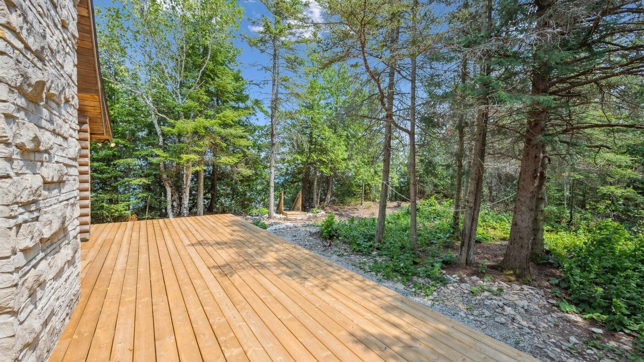 Photo of Patio Balcony in Lion's Head