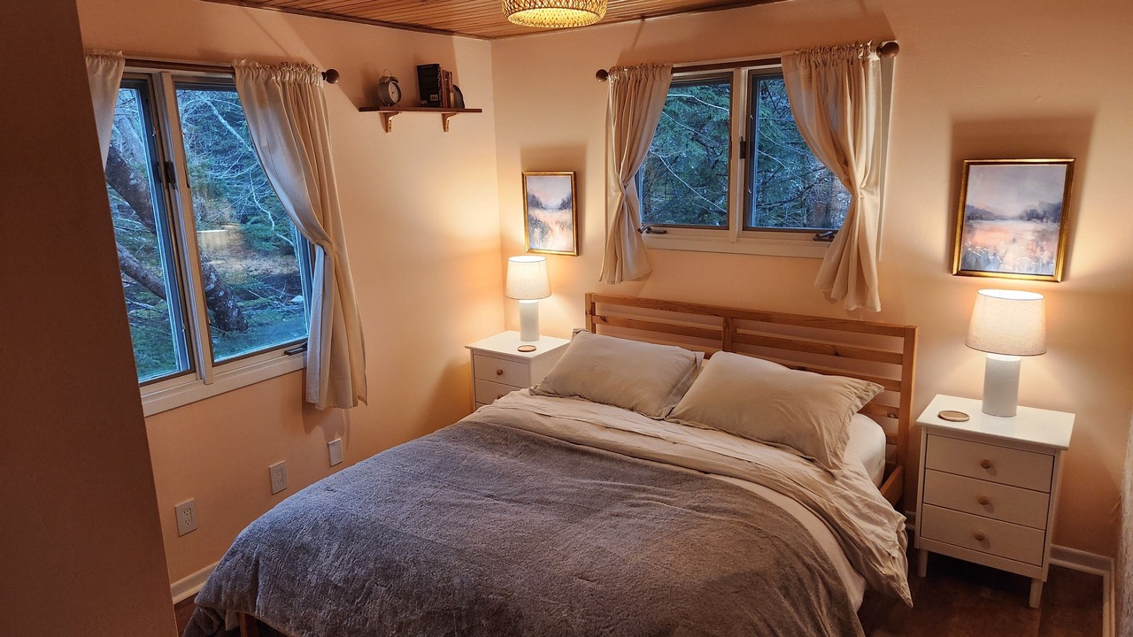 Photo of Bedroom in Middle River