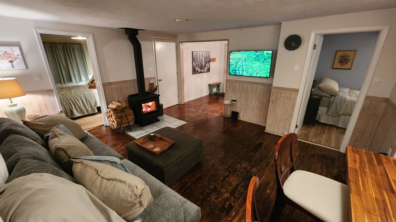 Photo of Livingroom in Middle River
