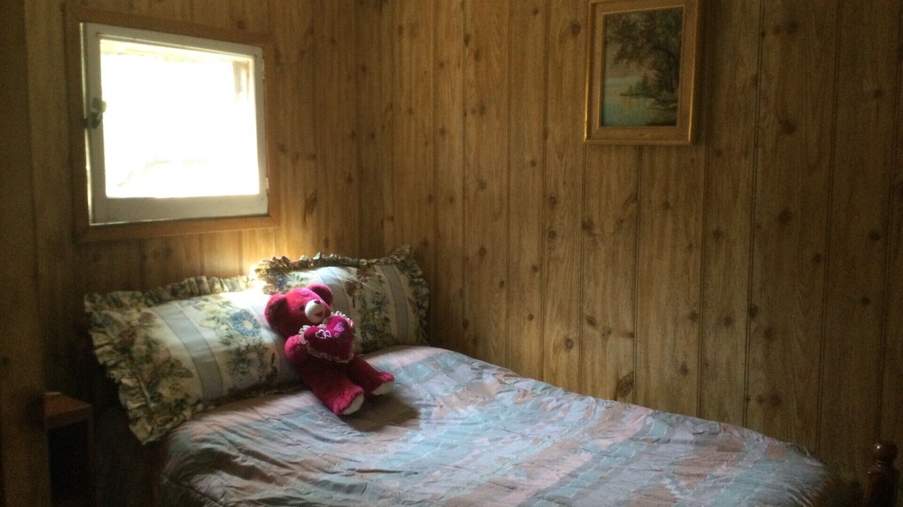 Photo of Bedroom in Montague