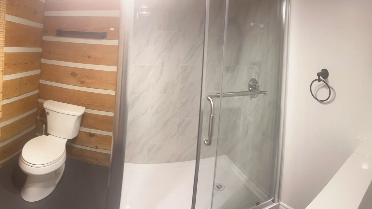 Photo of Bathroom in Carrying Place