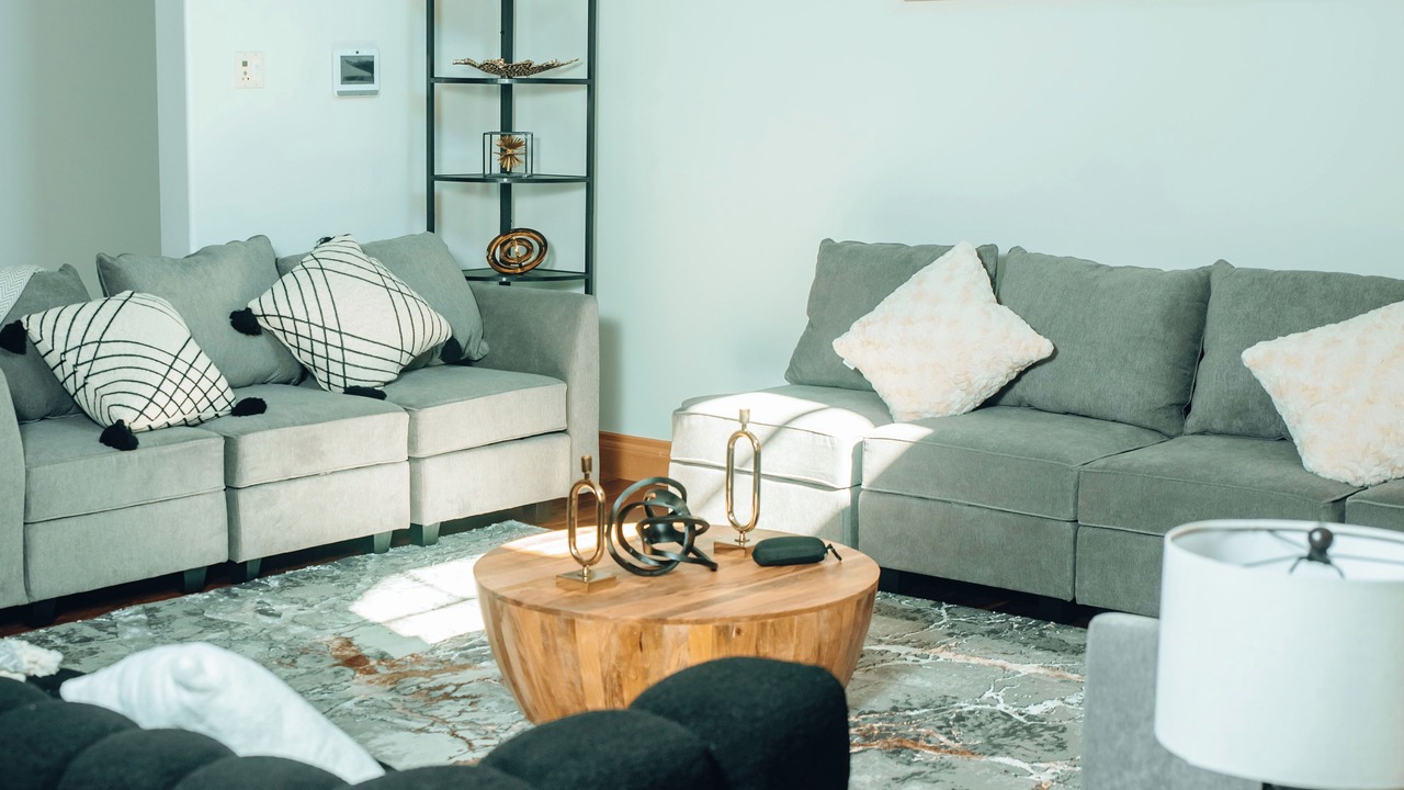 Photo of Livingroom in Calgary-Edmonton Corridor