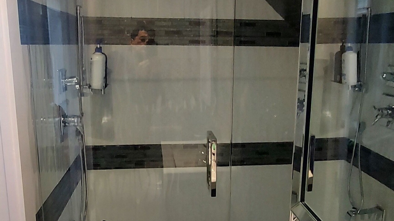 Photo of Bathroom in Sunset