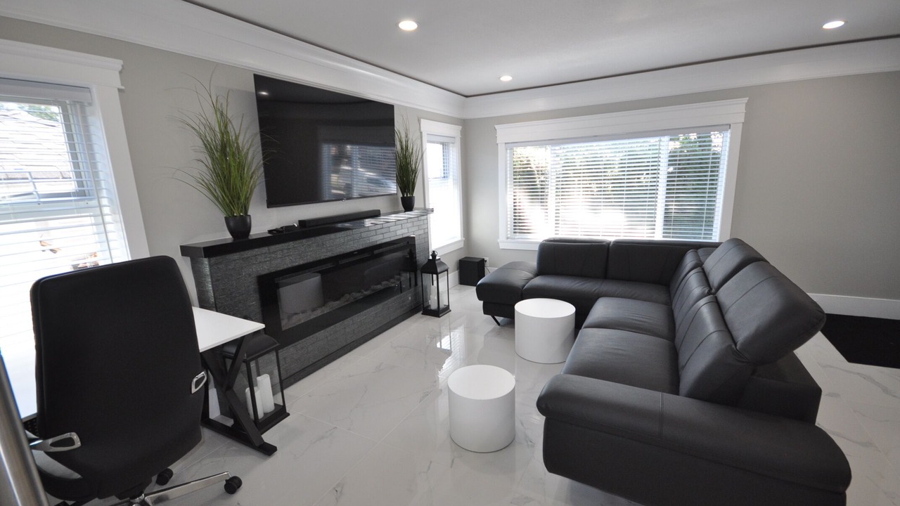 Photo of Livingroom in Sunset