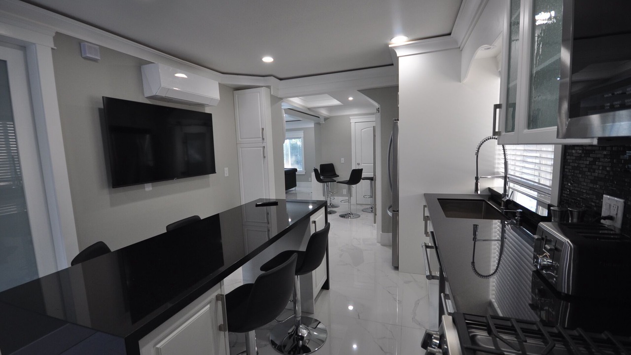 Photo of Kitchen in Sunset