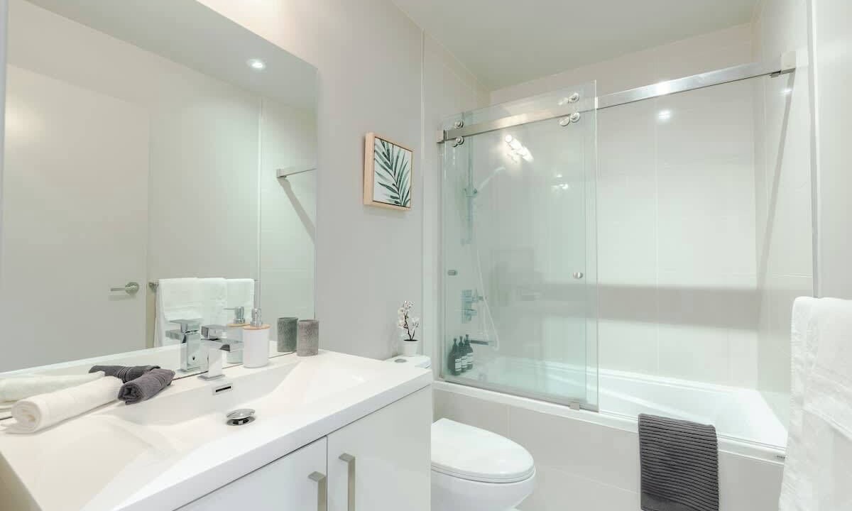 Photo of Bathroom in Connaught