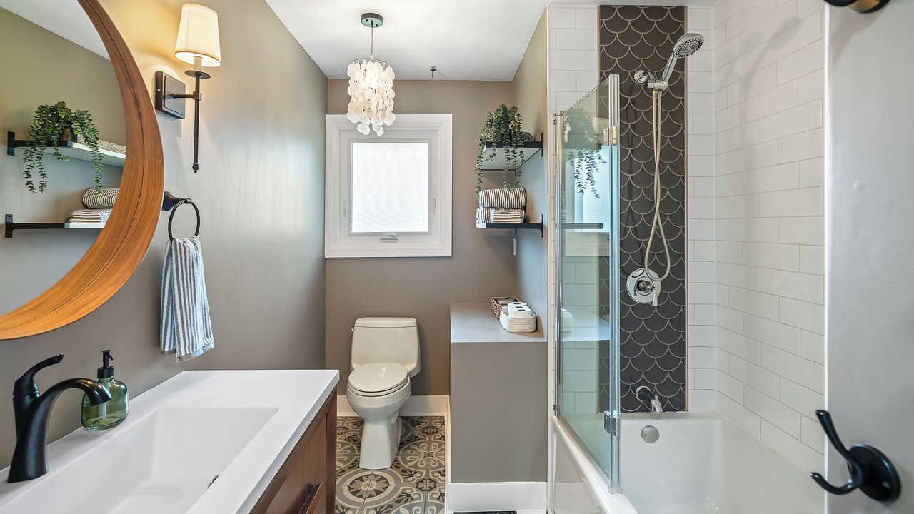 Photo of Bathroom in Port Weller