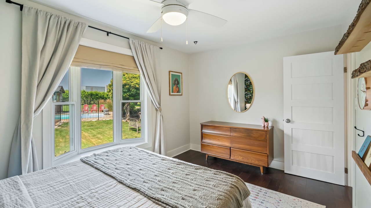 Photo of Bedroom in Port Weller