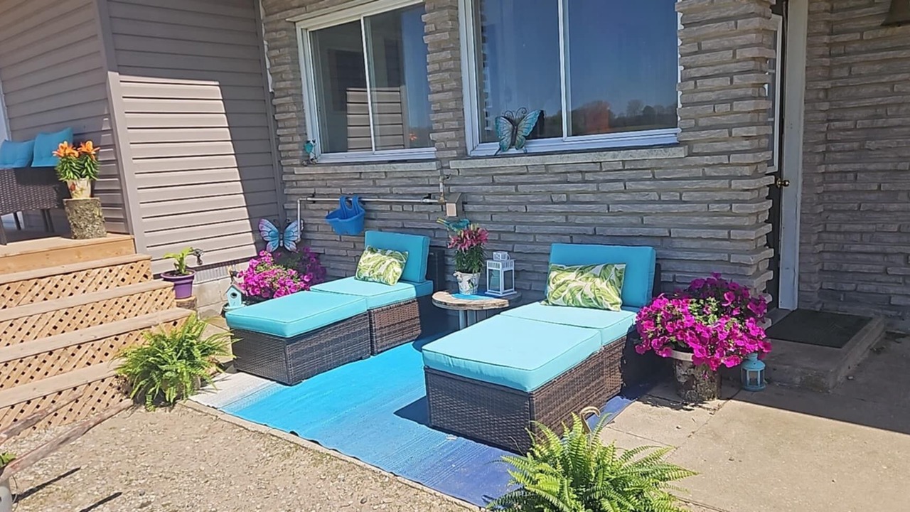 Photo of Patio Balcony in West Elgin
