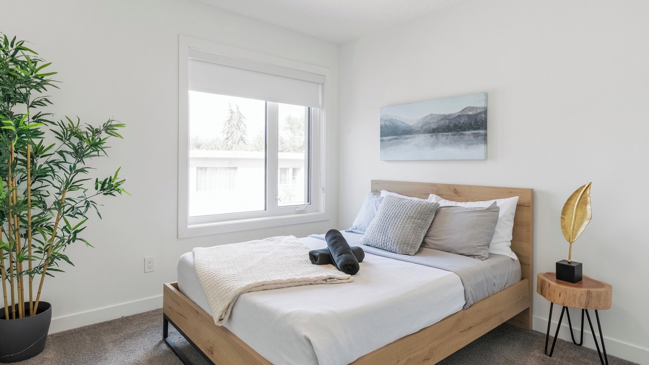 Photo of Bedroom in North Central Edmonton