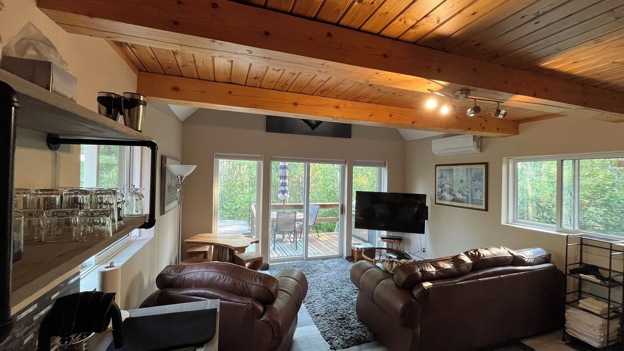 Photo of Livingroom in Manitoba