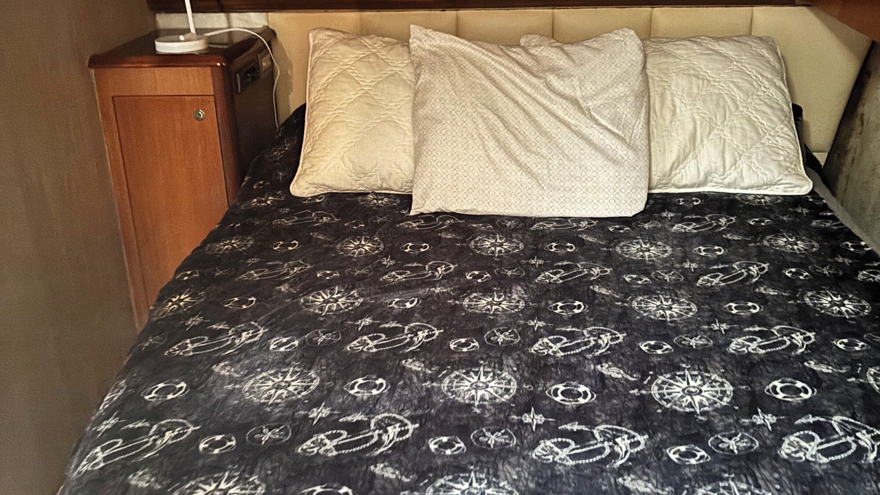 Photo of Bedroom in Lunenburg Waterfront
