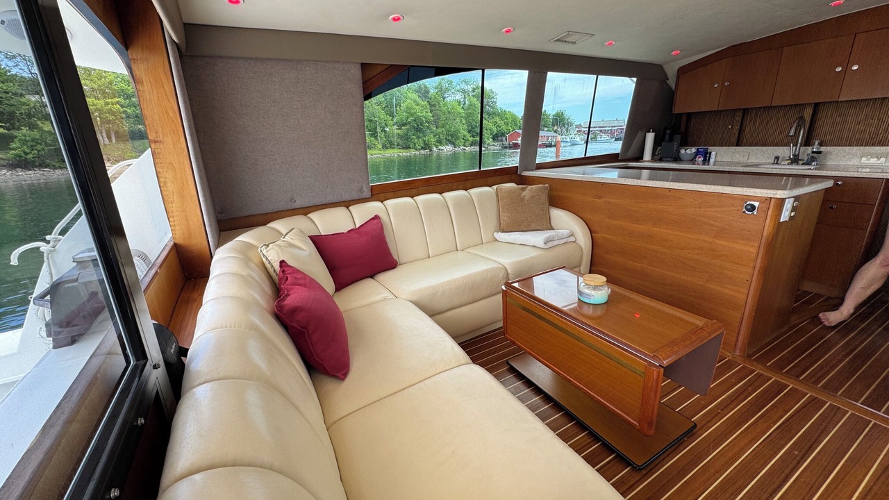 Photo of Livingroom in Lunenburg Waterfront