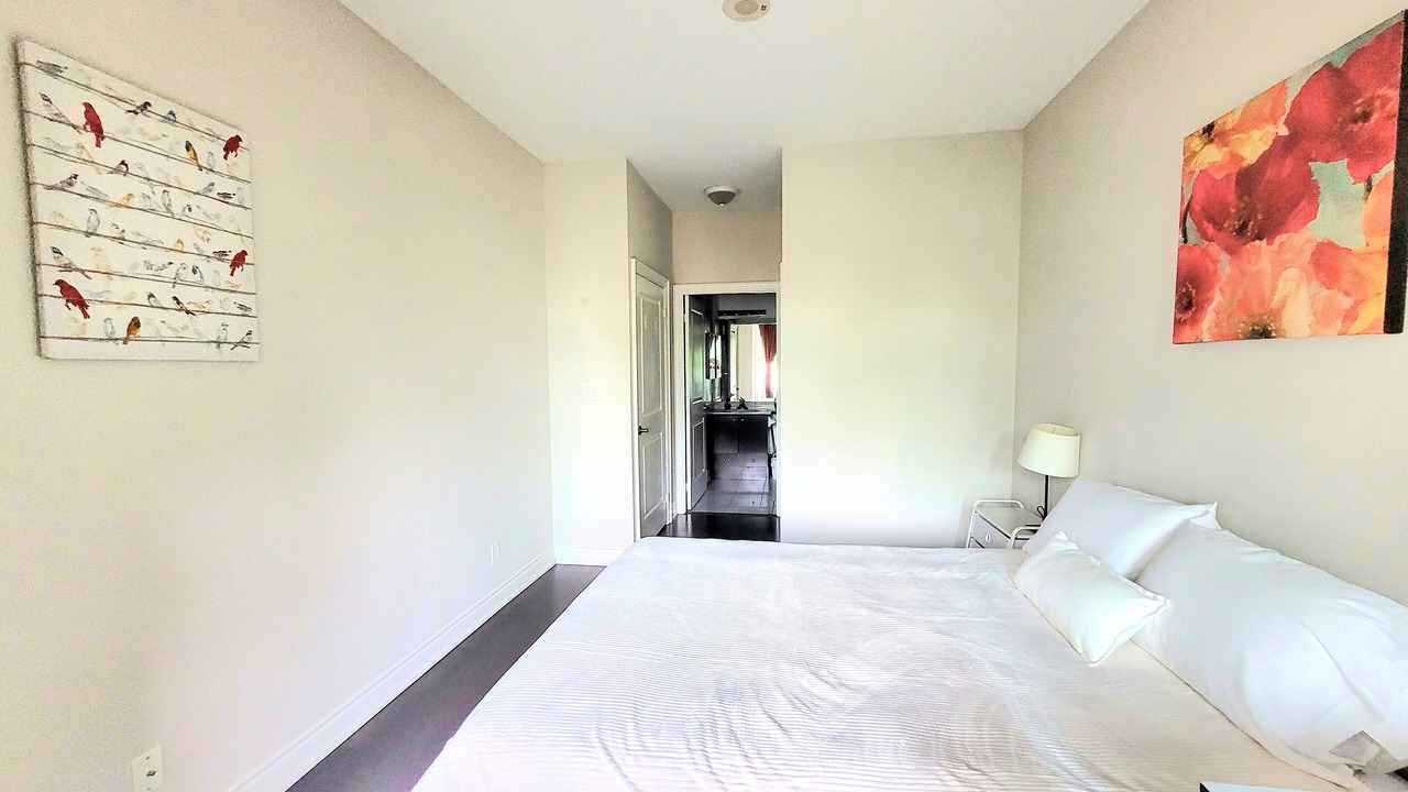 Photo of Bedroom in The Peanut