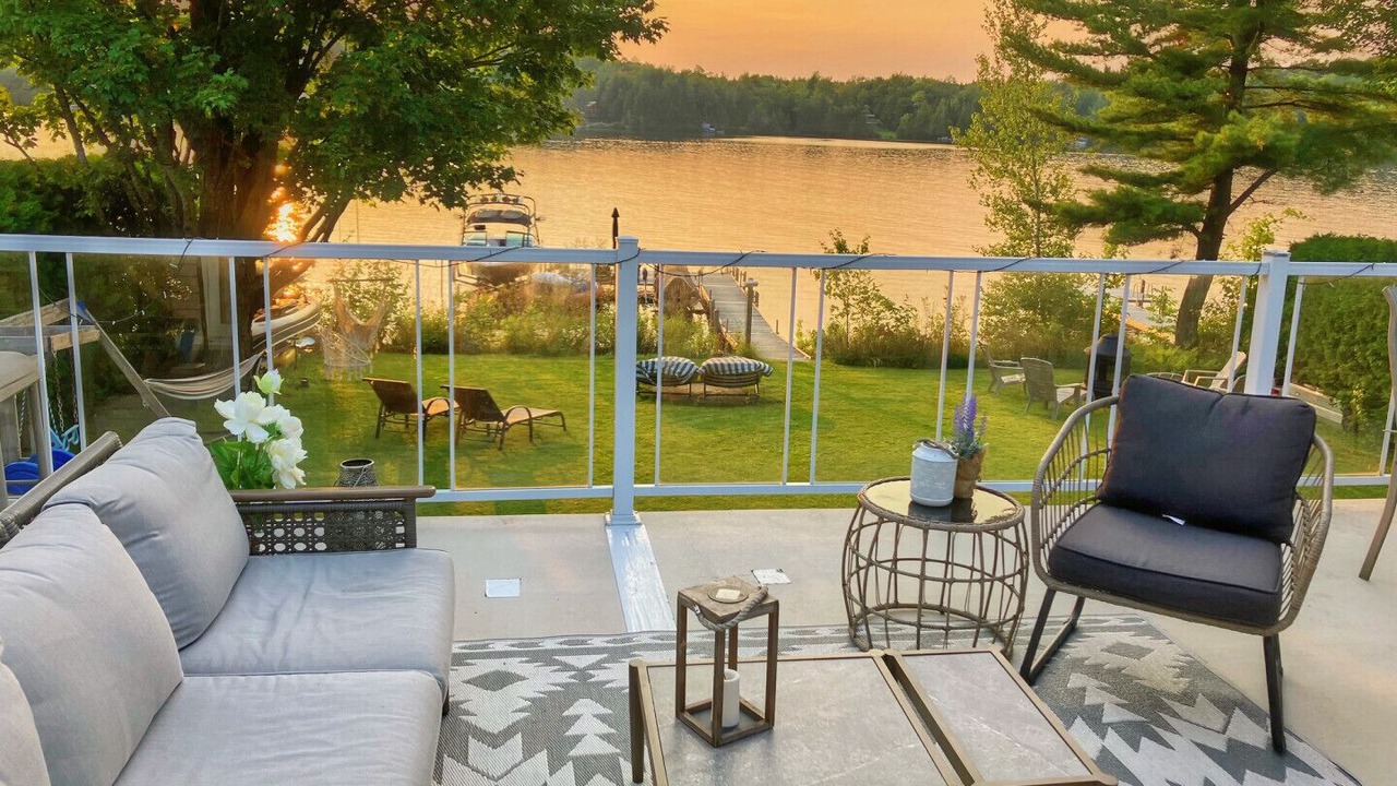 Photo of Patio Balcony in Stanstead Township