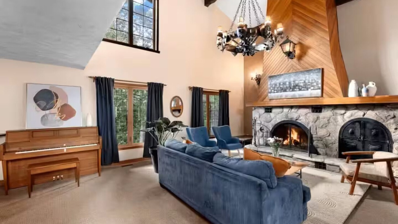 Photo of Livingroom in Sainte-Agathe-des-Monts