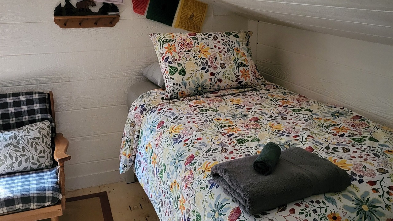Photo of Bedroom in Baysville