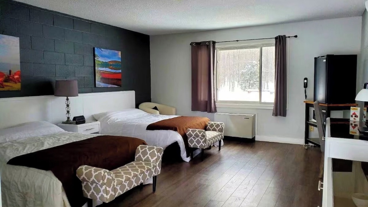 Photo of Bedroom in Wiarton