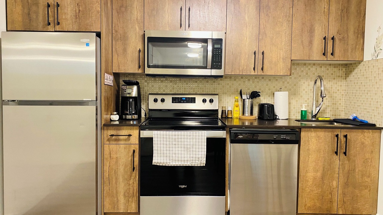 Photo of Kitchen in Jasper Place