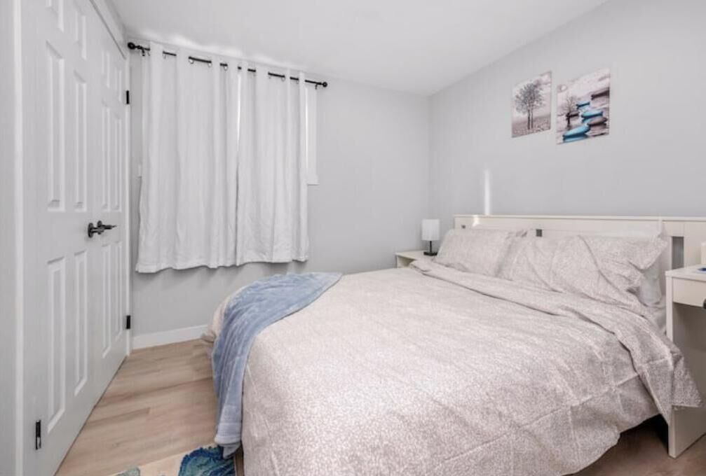 Photo of Bedroom in Highland Park