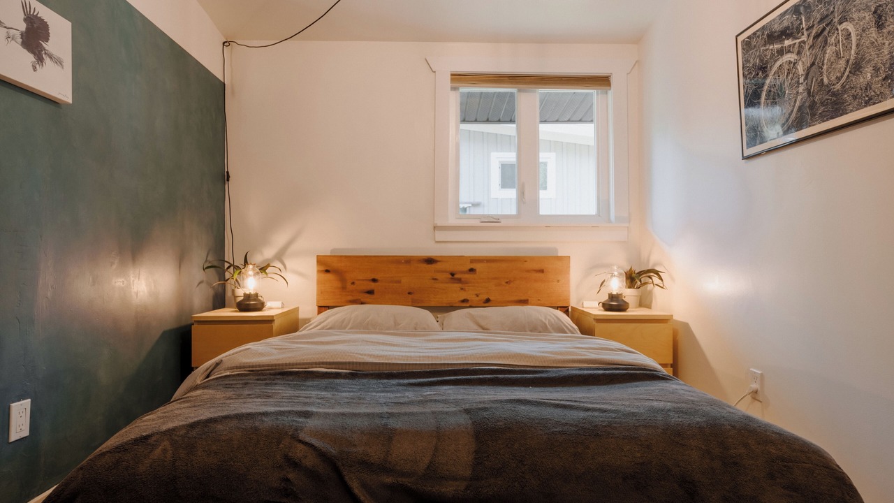 Photo of Bedroom in Britannia Beach