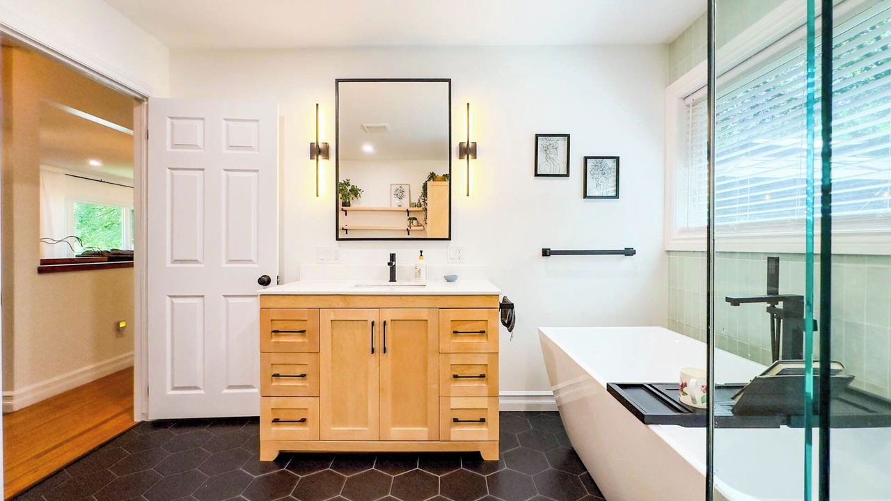Photo of Bathroom in Bayfield