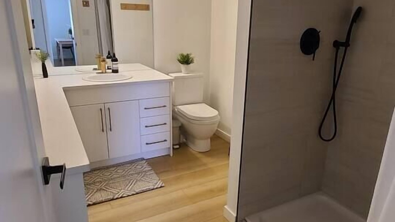 Photo of Bathroom in Okanagan-Similkameen