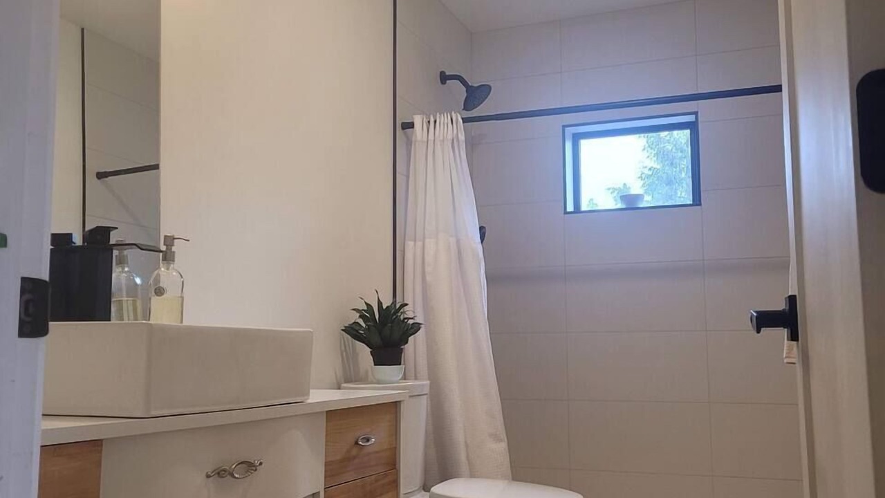 Photo of Bathroom in Okanagan-Similkameen