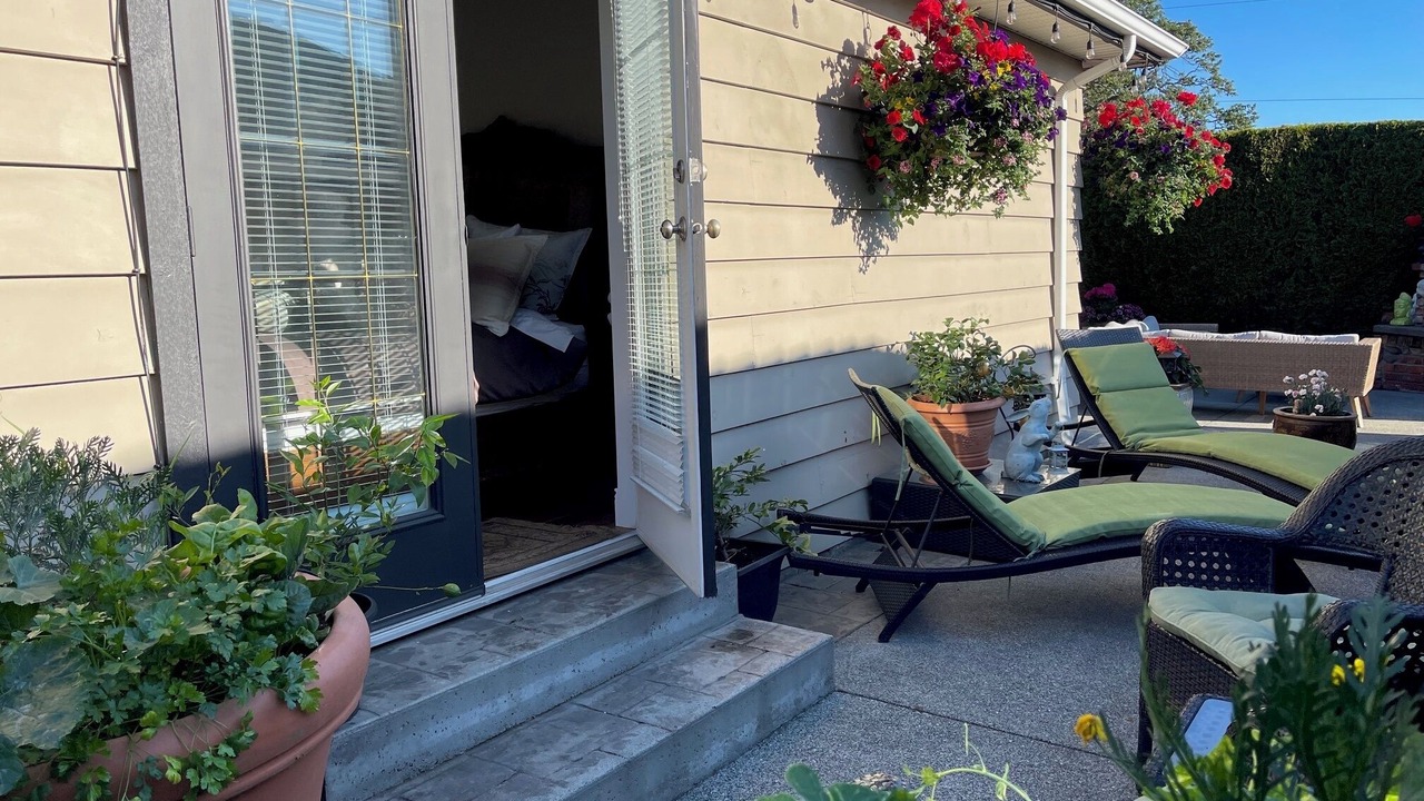 Photo of Patio Balcony in Saanich East