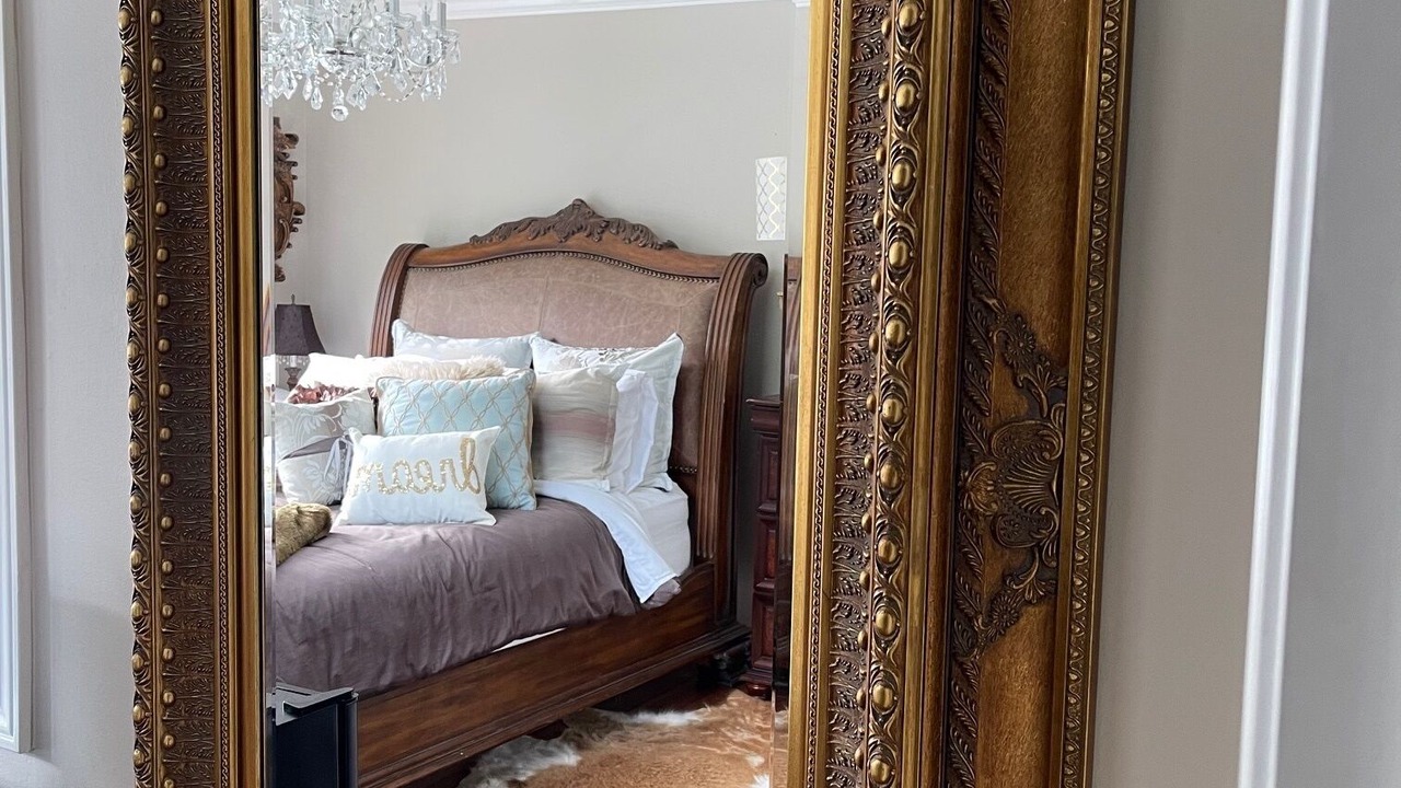 Photo of Bedroom in Saanich East