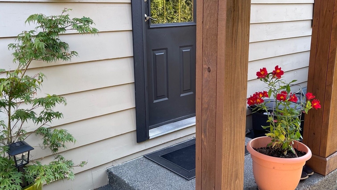 Photo of Outdoor in Saanich East