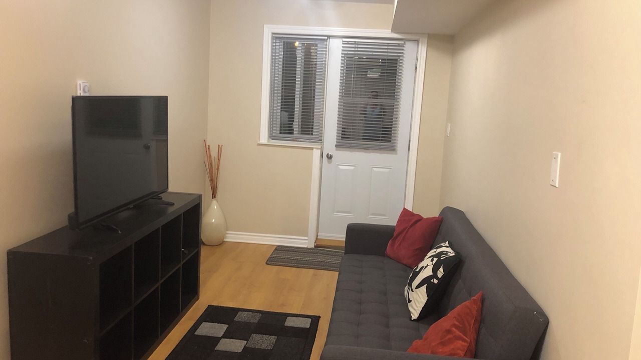 Photo of Livingroom in Hochelaga