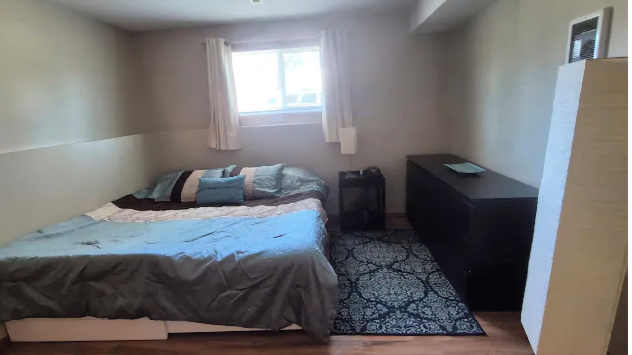 Photo of Bedroom in Sylvan Lake
