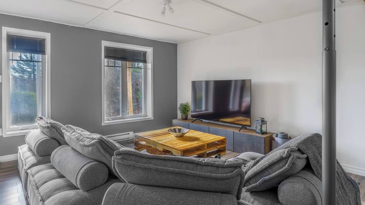 Photo of Livingroom in Entrelacs